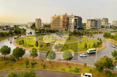 10 Marla Solid Plot on Investor Price in Starting Street Bahria Town Phase 8 F1 Block